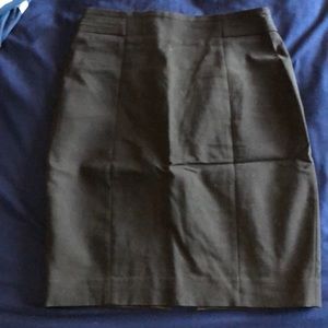 H&M black pencil skirt
